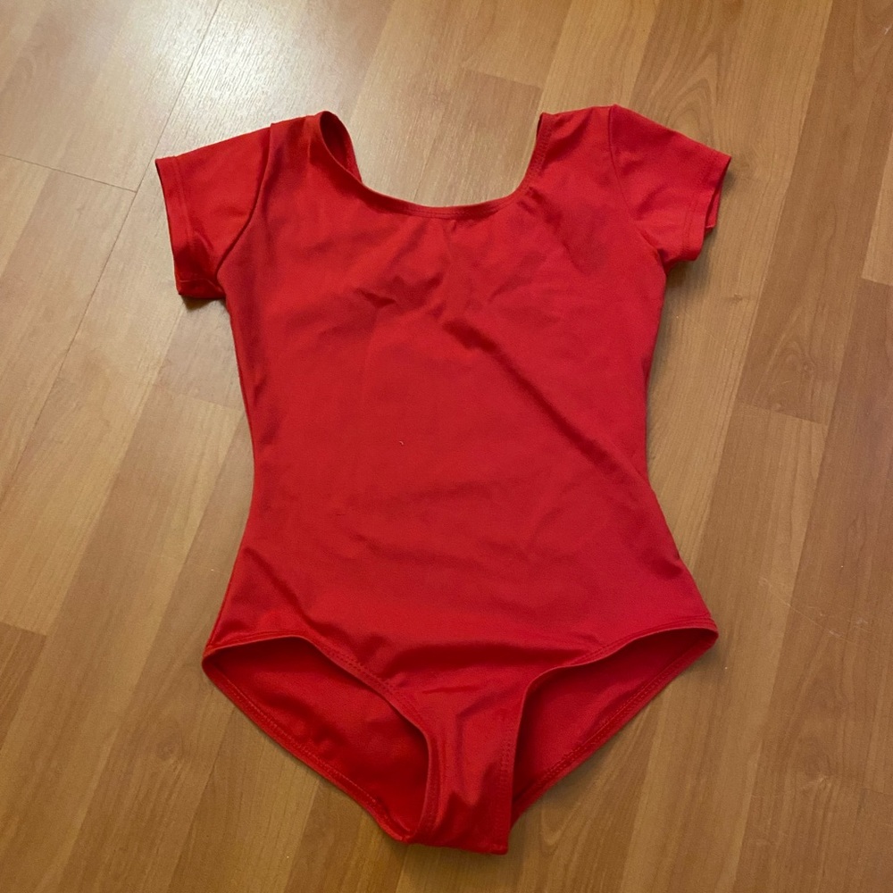RED LEOTARD